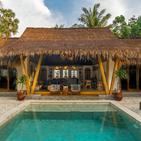 Bundi'S Villa Gili Air Exteriör bild